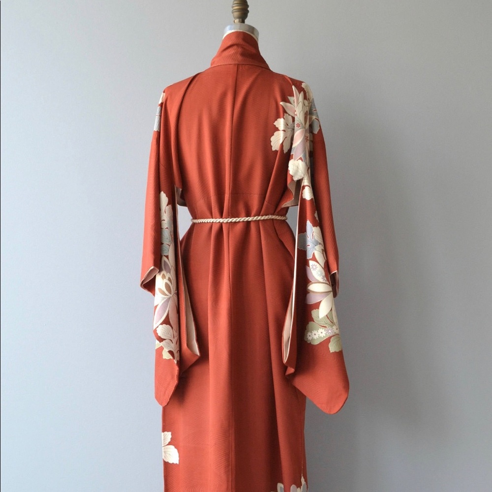 VTG Silk Kimono Robe - Picture 4 of 12